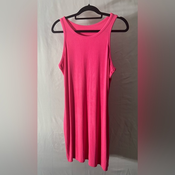 Dresses & Skirts - Bright Pink Sleeveless Knit Dress